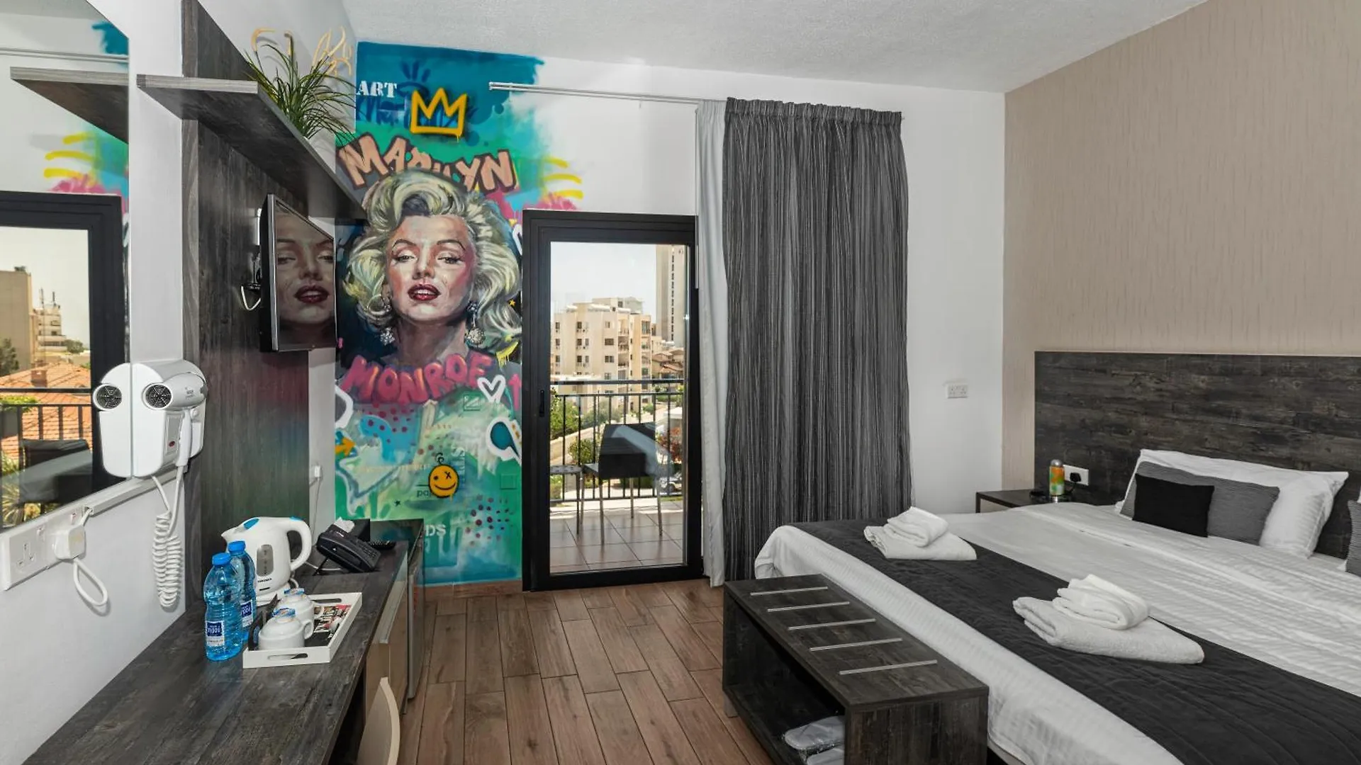 ***  Rise Street Art Hotel لارنكا قبرص